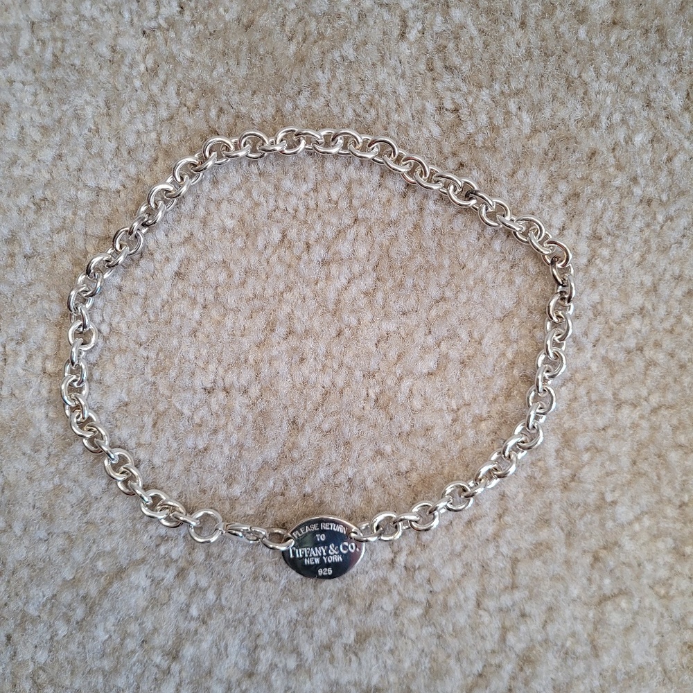 Return to Tiffany Oval Tag Necklace